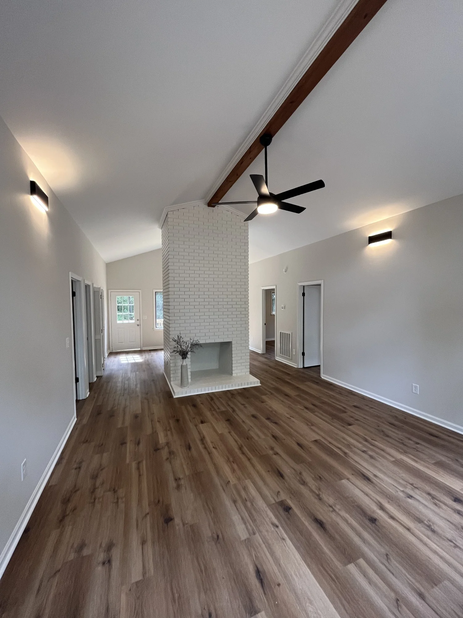 104 Comanche renovation